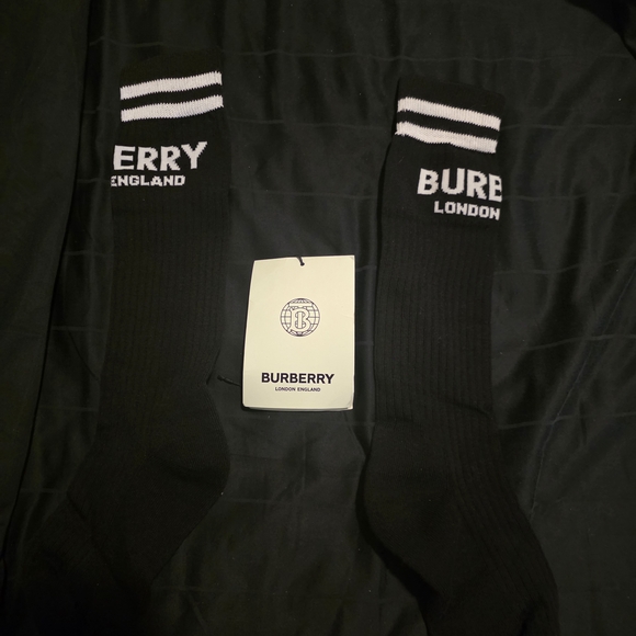 NWT- Burberry Black Casual Socks - Picture 11 of 11